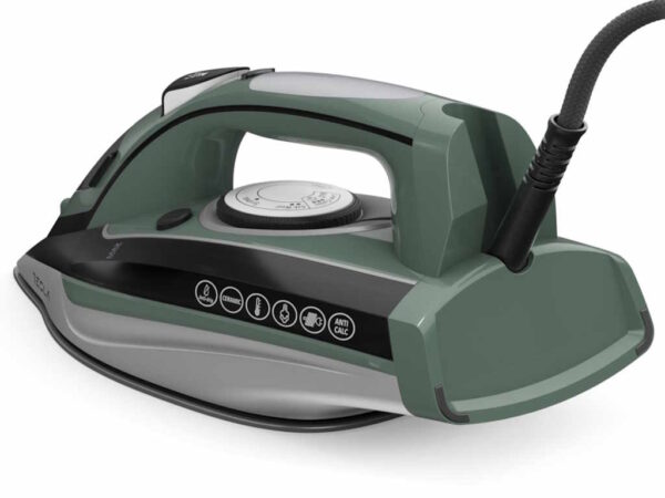 Pegla TESLA IR600BGP 3000W/0.4L/zelena-crna